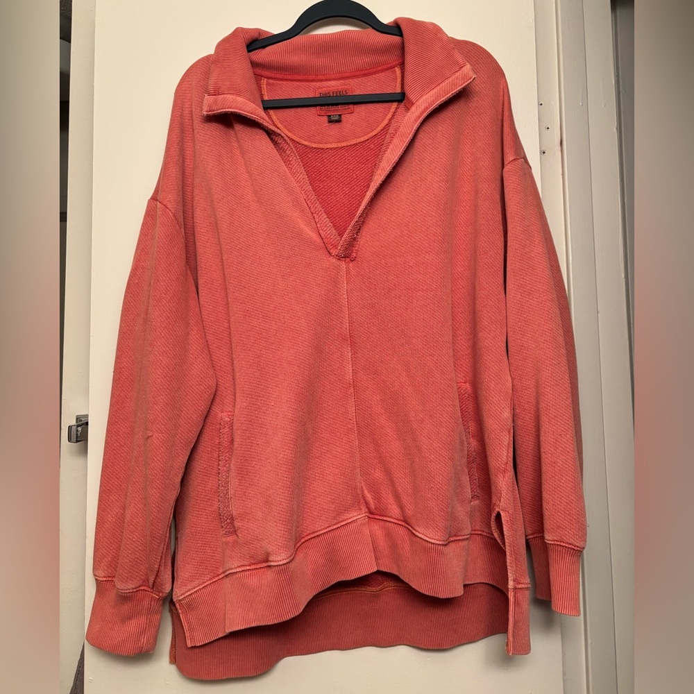 American Eagle Coral Pullover Sweater
